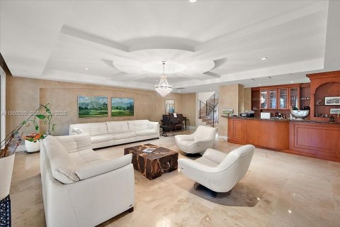 Adosado en venta en Miami, Florida, 4 dormitorios, 525.83 m2 № 2153065 - foto 20