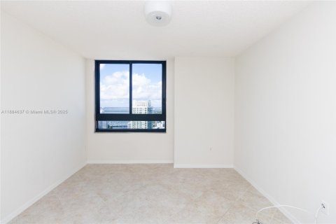 Appartement à louer à Miami Beach, Floride: 1 chambre, 73.67 m2 № 1946834 - photo 13