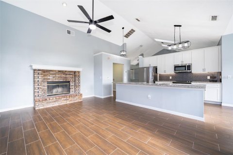 Casa en venta en Apopka, Florida, 3 dormitorios, 198.81 m2 № 1903213 - foto 15
