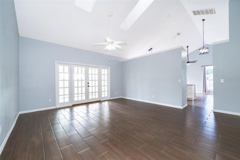 Casa en venta en Apopka, Florida, 3 dormitorios, 198.81 m2 № 1903213 - foto 6