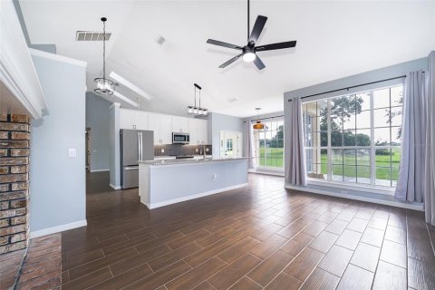 Casa en venta en Apopka, Florida, 3 dormitorios, 198.81 m2 № 1903213 - foto 16