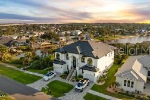Casa en venta en Flagler Beach, Florida, 3 dormitorios, 336.12 m2 № 1559027 - foto 9