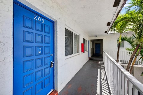 Appartement à louer à Fort Lauderdale, Floride: 2 chambres, 78.97 m2 № 2355403 - photo 7