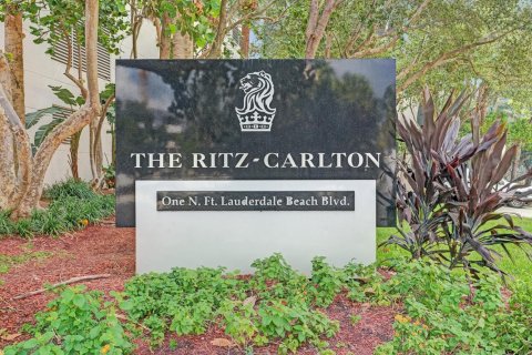 Condo in Fort Lauderdale, Florida, 1 bedroom  № 2188860 - photo 12