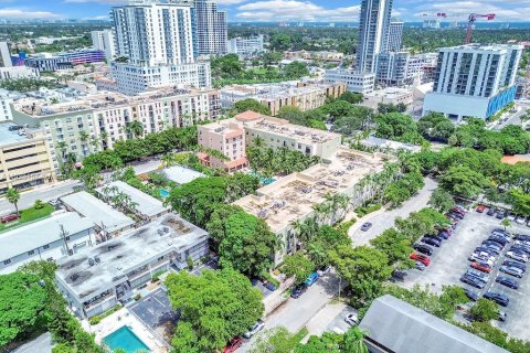 Condominio en venta en Hollywood, Florida, 1 dormitorio, 68.38 m2 № 1860057 - foto 15