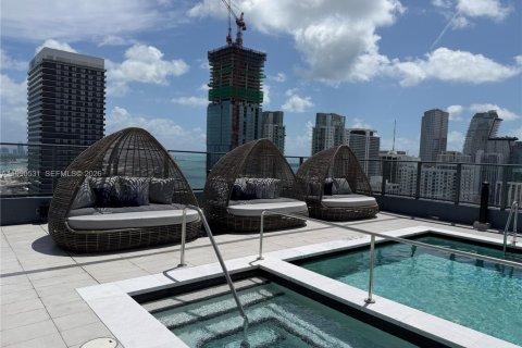 Copropriété à vendre à Miami, Floride: 1 chambre № 2055592 - photo 30