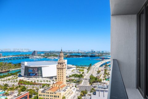Copropriété à vendre à Miami, Floride: 1 chambre № 2055592 - photo 24