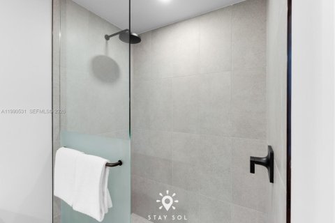 Copropriété à vendre à Miami, Floride: 1 chambre № 2055592 - photo 18