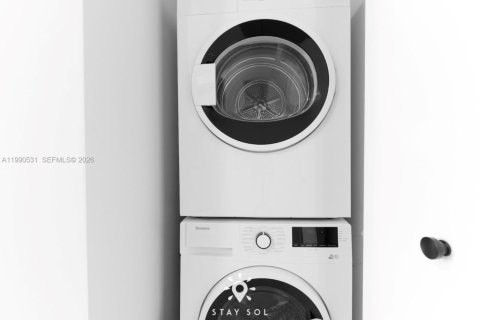 Copropriété à vendre à Miami, Floride: 1 chambre № 2055592 - photo 22