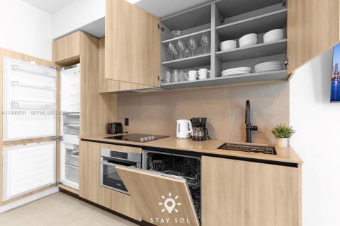 Copropriété à vendre à Miami, Floride: 1 chambre № 2055592 - photo 4