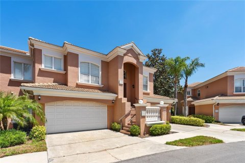 Casa en alquiler en Bradenton, Florida, 4 dormitorios, 252.6 m2 № 1608748 - foto 1