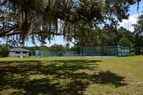 Propiedad comercial en venta en DeLand, Florida, 282.05 m2 № 1902283 - foto 1