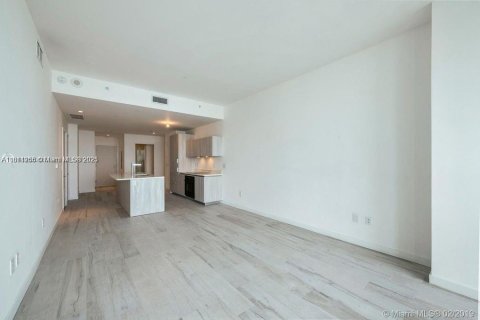 Copropriété à louer à Miami, Floride: 1 chambre, 87.33 m2 № 1772550 - photo 4