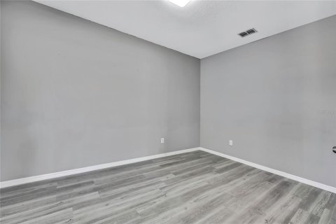 House in Ruskin, Florida 7 bedrooms, 394.83 sq.m. № 1851854 - photo 15