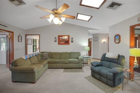 House in Leesburg, Florida 3 bedrooms, 234.67 sq.m. № 1918415 - photo 24