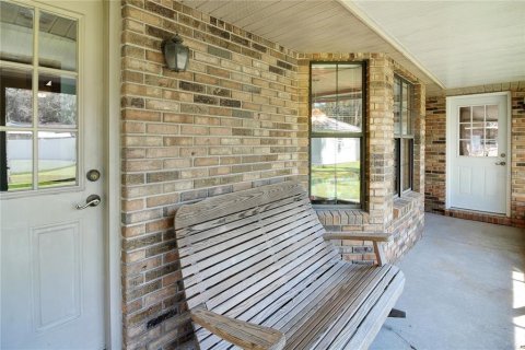House in Leesburg, Florida 3 bedrooms, 234.67 sq.m. № 1918415 - photo 21
