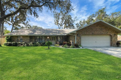 Casa en venta en Leesburg, Florida, 3 dormitorios, 234.67 m2 № 1918415 - foto 1