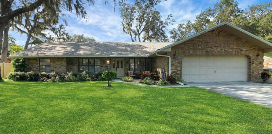 Casa en Leesburg, Florida 3 dormitorios, 234.67 m2 № 1918415