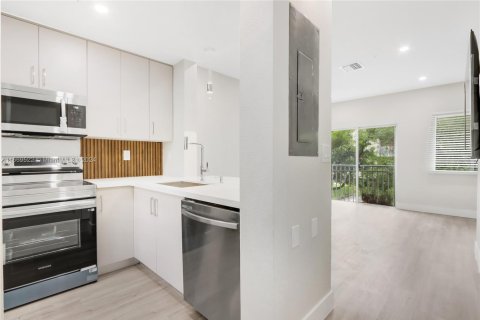 Copropriété à vendre à Miami, Floride: 2 chambres, 87.33 m2 № 1973534 - photo 3