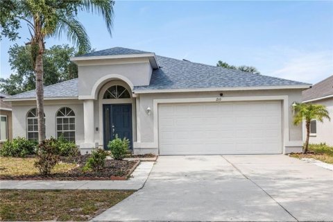 House in Ruskin, Florida 4 bedrooms, 186.73 sq.m. № 2217726