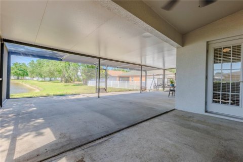 House in Ruskin, Florida 4 bedrooms, 186.73 sq.m. № 2217726 - photo 20