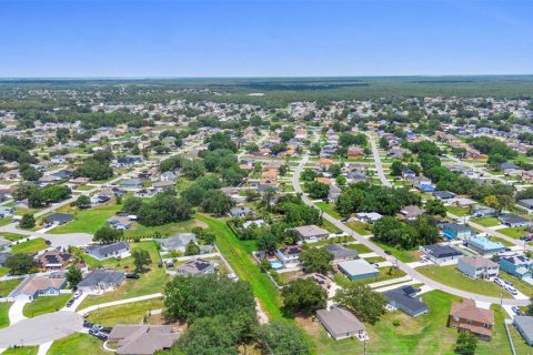 Land in Kissimmee, Florida № 1750858 - photo 9
