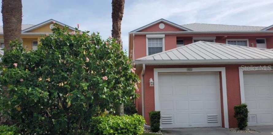 Condo à Punta Gorda, Floride, 3 chambres № 1369987