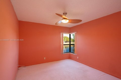 Купить кондоминиум в Коконат Крик, Флорида 2 спальни, 90.86м2, № 2024262 - фото 12