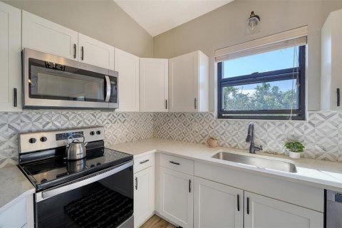 Condo in Sarasota, Florida, 3 bedrooms  № 1515537 - photo 15