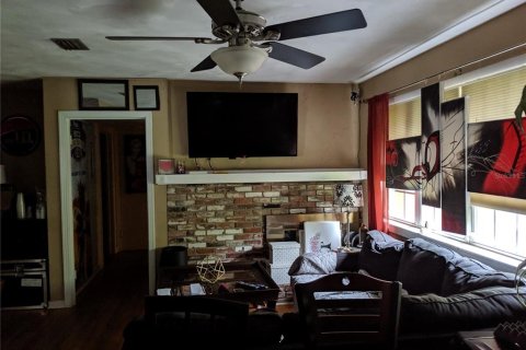 Casa en venta en Gainesville, Florida, 3 dormitorios, 141.4 m2 № 1919188 - foto 19