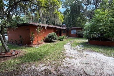 Casa en venta en Gainesville, Florida, 3 dormitorios, 141.4 m2 № 1919188 - foto 2