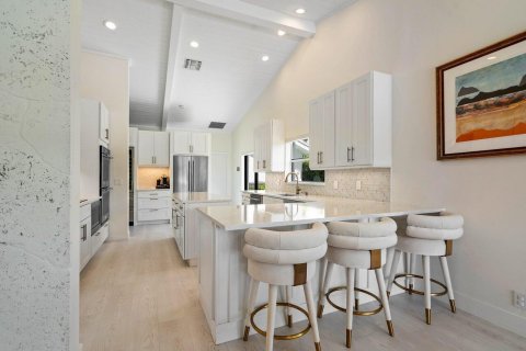 Villa ou maison à vendre à Boca Raton, Floride: 4 chambres, 297.29 m2 № 2439280 - photo 13