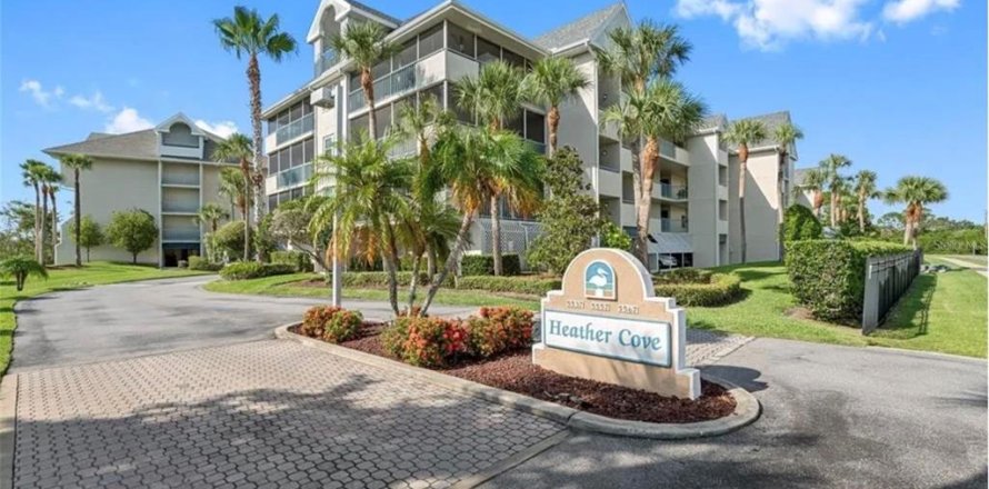 Condominio en New Port Richey, Florida, 2 dormitorios  № 2143236
