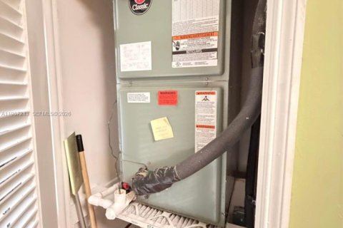 Купить кондоминиум в Форт-Лодердейл, Флорида 1 спальня, 64.1м2, № 2058857 - фото 10