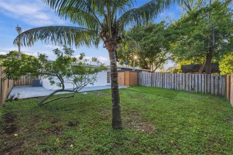Casa en venta en North Lauderdale, Florida, 2 dormitorios, 97.92 m2 № 2429875 - foto 19