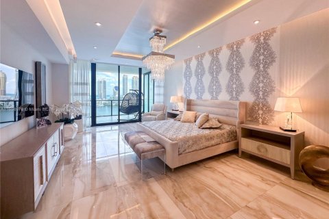 Condo in Aventura, Florida, 3 bedrooms  № 1763839 - photo 13