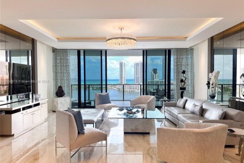 Condo in Aventura, Florida, 3 bedrooms  № 1763839 - photo 5