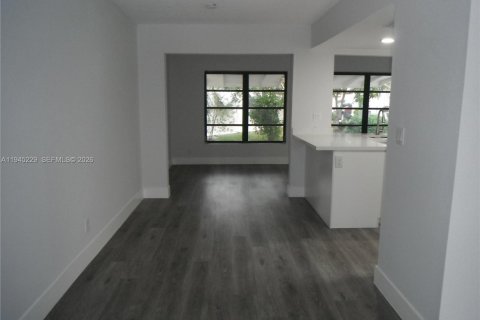 Casa en venta en Margate, Florida, 2 dormitorios, 98.57 m2 № 2001668 - foto 4