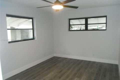 Casa en venta en Margate, Florida, 2 dormitorios, 98.57 m2 № 2001668 - foto 8