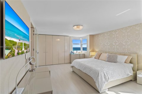 Condominio en venta en Hallandale Beach, Florida, 2 dormitorios, 133.78 m2 № 2046822 - foto 30