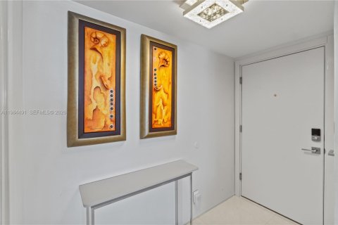 Condominio en venta en Hallandale Beach, Florida, 2 dormitorios, 133.78 m2 № 2046822 - foto 24