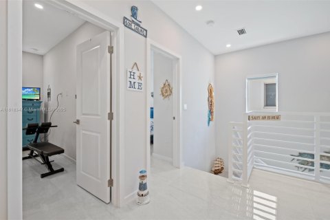 House in Key Largo, Florida 3 bedrooms, 153.29 sq.m. № 1776217 - photo 26