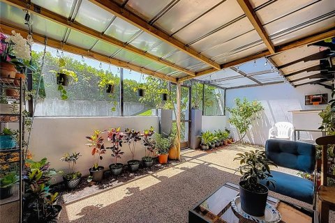 Купить виллу или дом в Клируотер, Флорида 6 комнат, 90.12м2, № 1659575 - фото 18