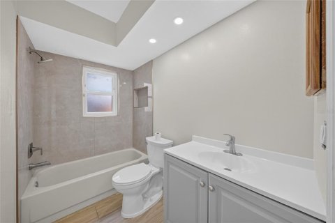 Casa en venta en Saint Petersburg, Florida, 3 dormitorios, 110.83 m2 № 2220480 - foto 23