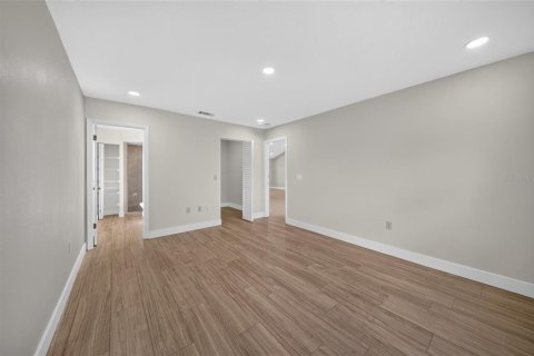 Casa en venta en Saint Petersburg, Florida, 3 dormitorios, 110.83 m2 № 2220480 - foto 16