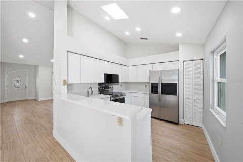 Casa en venta en Saint Petersburg, Florida, 3 dormitorios, 110.83 m2 № 2220480 - foto 11