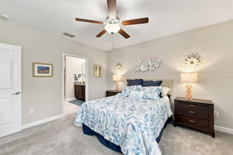Townhouse in Wimauma, Florida 2 bedrooms, 159.14 sq.m. № 2239386 - photo 7