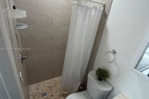 Immobilier commercial à louer à Miramar, Floride: 1 chambre, 154.96 m2 № 2432384 - photo 4