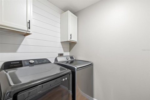 Купить виллу или дом в Деланд, Флорида 3 комнаты, 261.98м2, № 2129974 - фото 30
