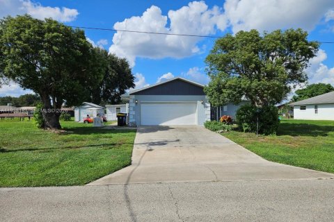 Villa ou maison à Lake Placid, Floride 2 chambres № 2054203